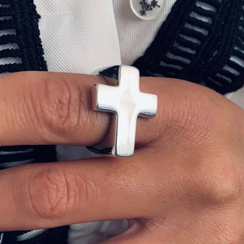 925 Solid Silver Cross Ring - image 1